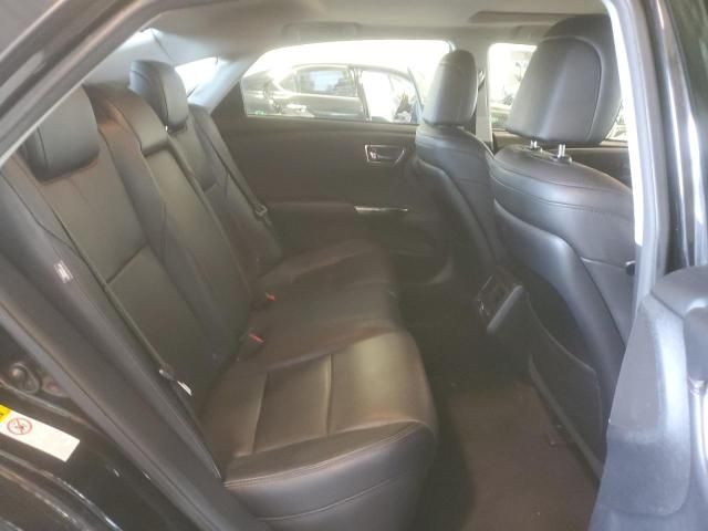 2013 Toyota Avalon Base