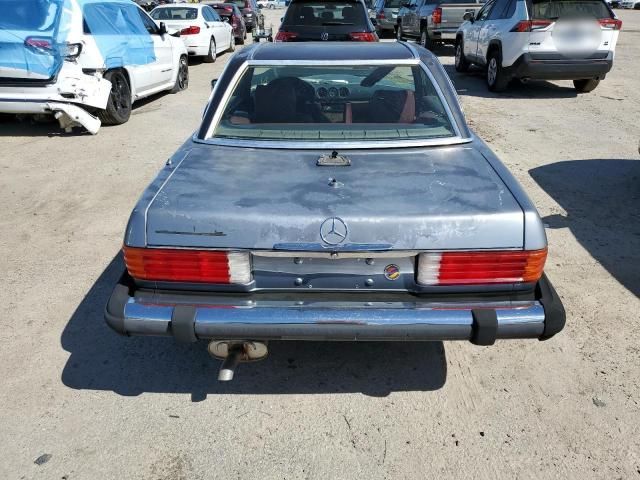 1987 Mercedes-Benz 560 SL