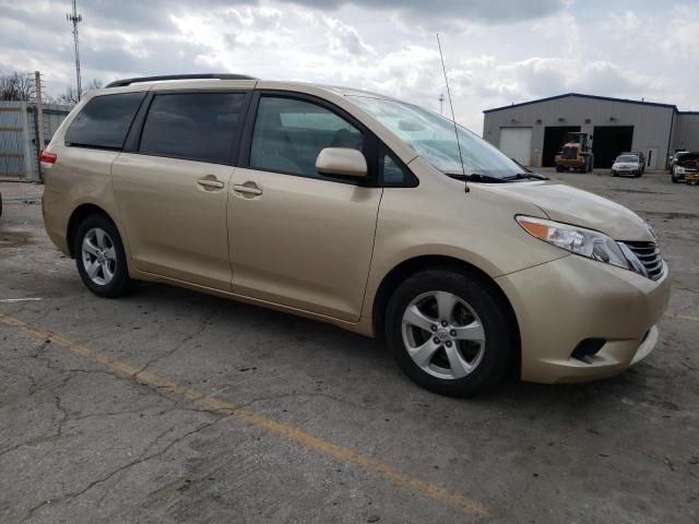 2011 Toyota Sienna LE