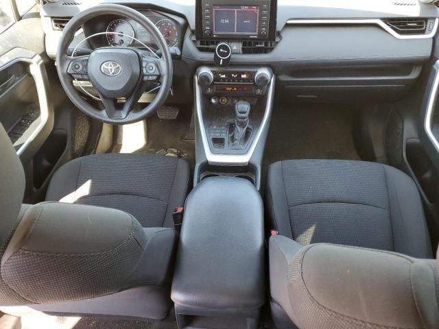 2020 Toyota Rav4 LE