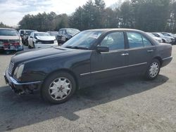 Mercedes-Benz E 320 salvage cars for sale: 1998 Mercedes-Benz E 320