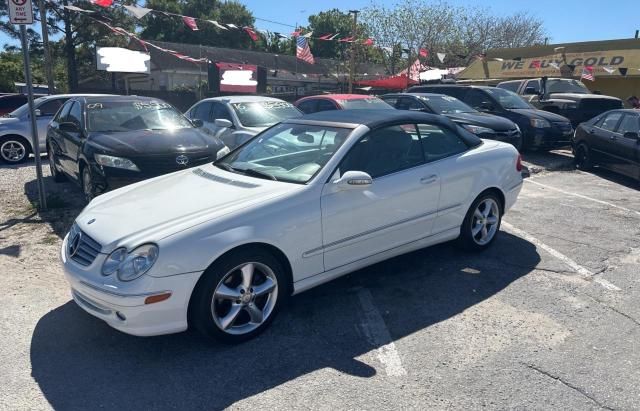 2005 Mercedes-Benz CLK 320