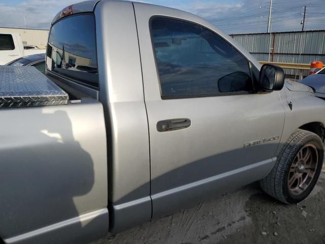 2004 Dodge RAM 1500 ST