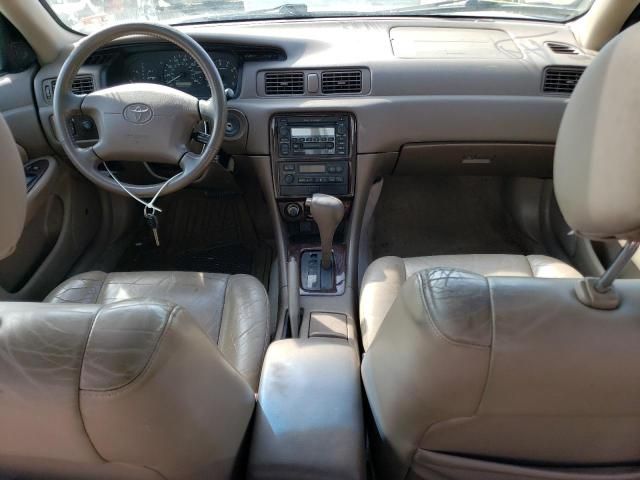 2000 Toyota Camry LE