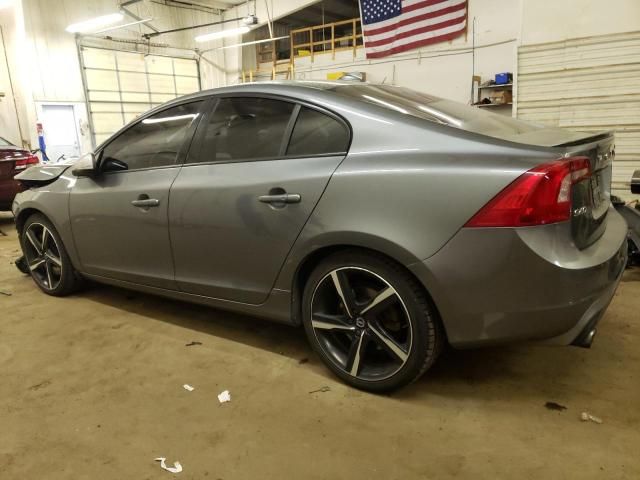 2016 Volvo S60 R Design