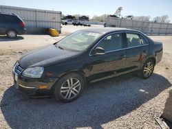 Salvage cars for sale at Kansas City, KS auction: 2005 Volkswagen New Jetta 2.5L Option Package 2