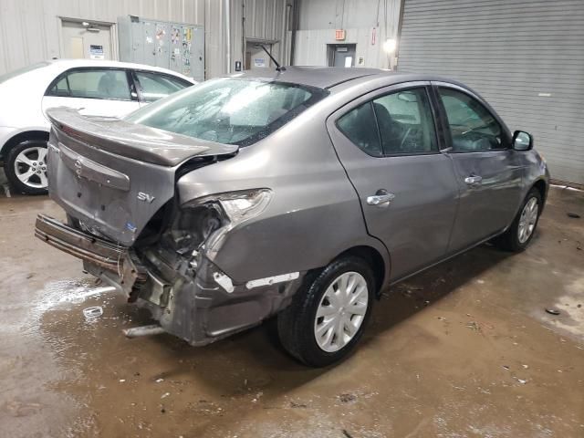 2013 Nissan Versa S