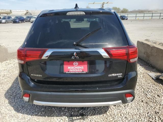 2017 Mitsubishi Outlander SE