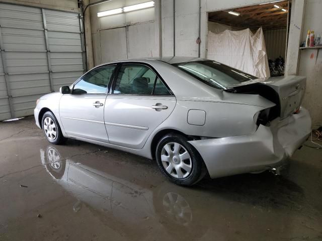 2004 Toyota Camry LE