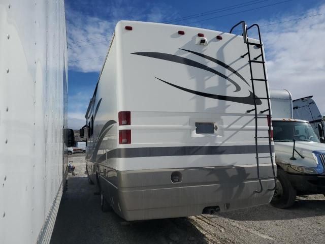 2005 Workhorse Custom Chassis Motorhome Chassis W22