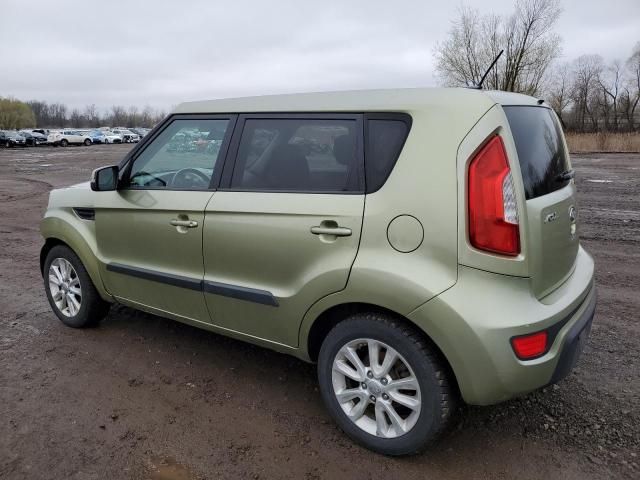 2013 KIA Soul +