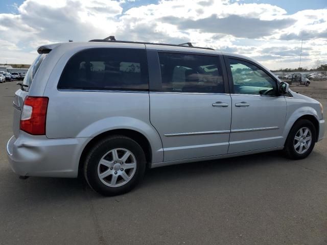 2011 Chrysler Town & Country Touring