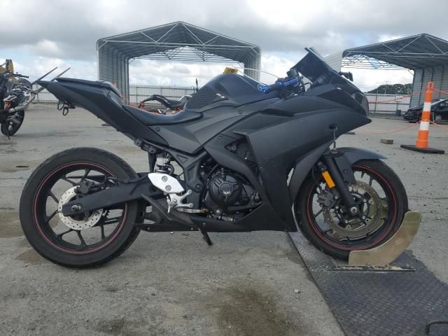 2016 Yamaha YZFR3