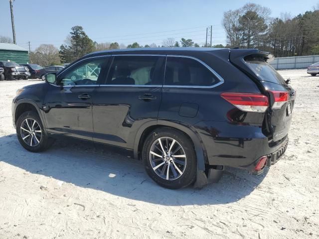 2018 Toyota Highlander SE