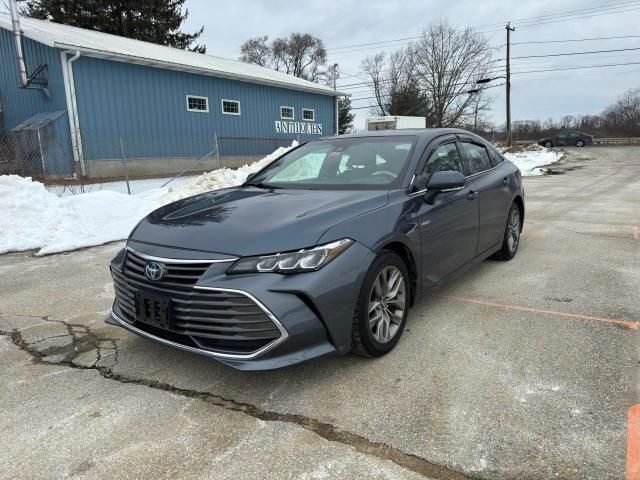 2019 Toyota Avalon XLE