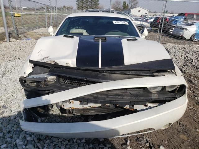 2009 Dodge Challenger SE