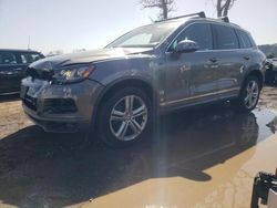 Salvage cars for sale from Copart San Martin, CA: 2014 Volkswagen Touareg V6