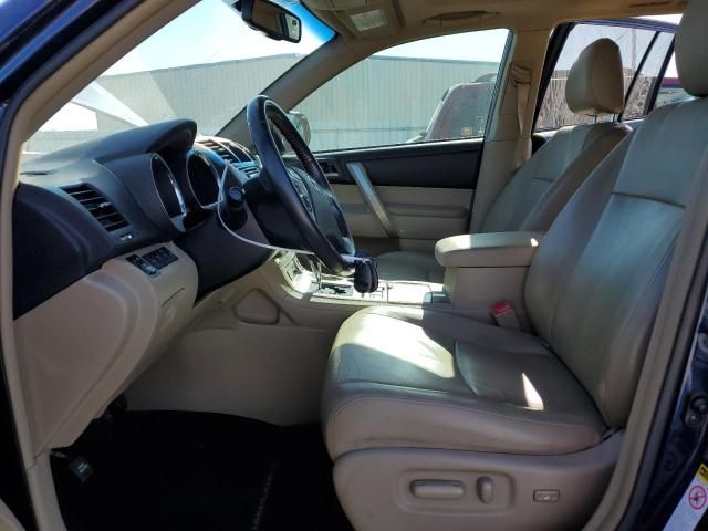 2013 Toyota Highlander Base