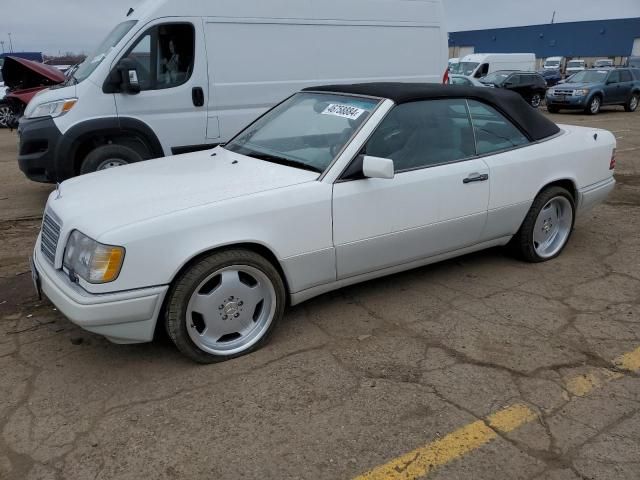 1995 Mercedes-Benz E 320