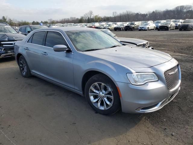 2016 Chrysler 300 Limited