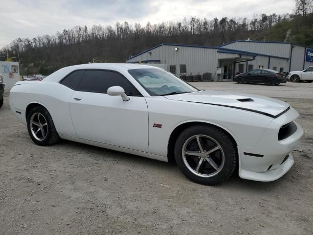 2015 Dodge Challenger SXT Plus