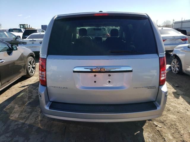 2009 Chrysler Town & Country Touring