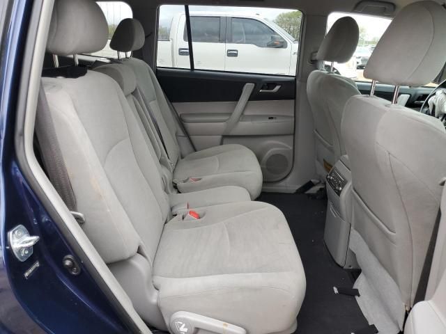 2013 Toyota Highlander Base