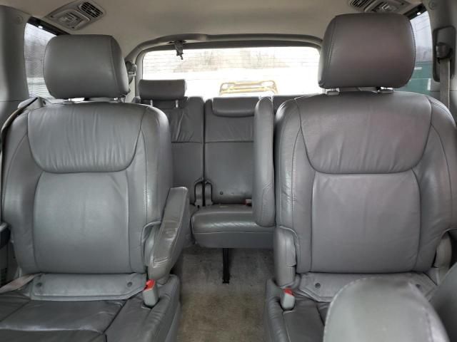 2007 Toyota Sienna XLE