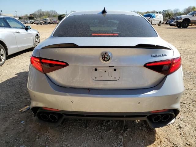 2017 Alfa Romeo Giulia Quadrifoglio