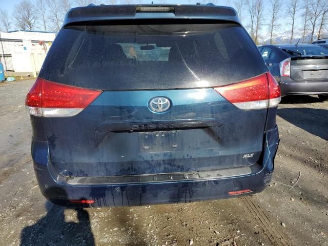 2011 Toyota Sienna XLE