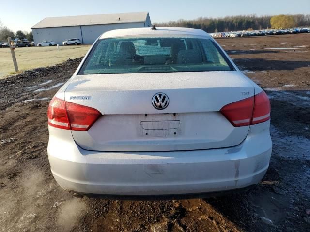 2015 Volkswagen Passat S