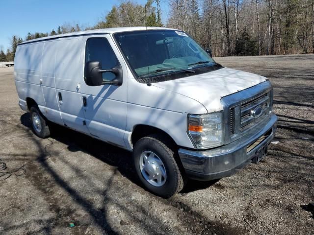 2013 Ford Econoline E350 Super Duty Van