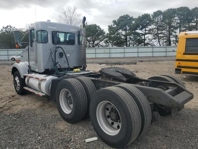 2014 Kenworth Construction T800