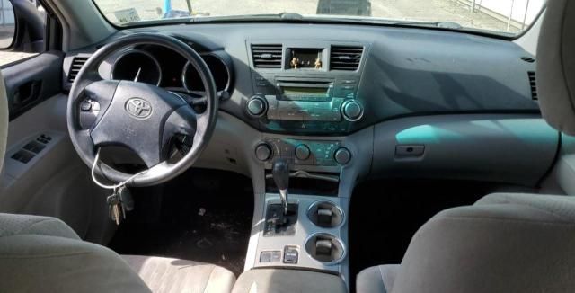 2011 Toyota Highlander Base