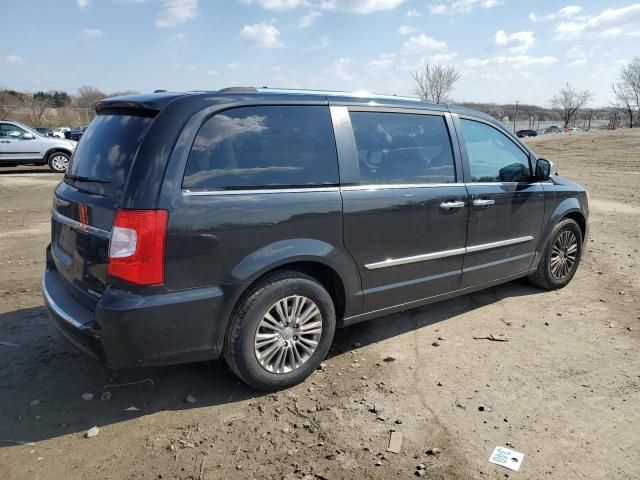 2011 Chrysler Town & Country Limited