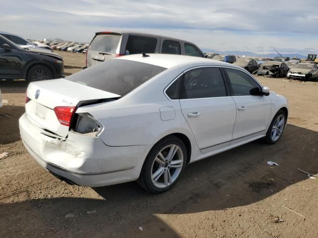 2013 Volkswagen Passat SEL