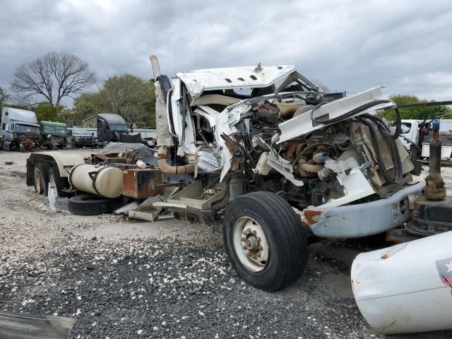 2006 Sterling Truck L 9500