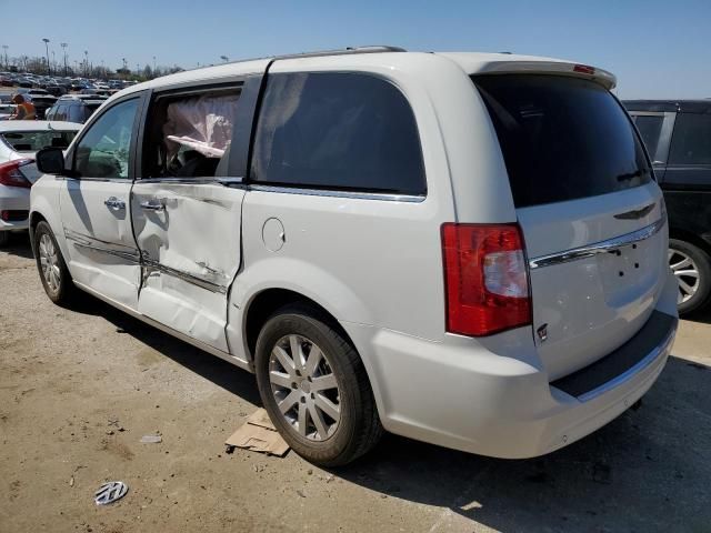 2012 Chrysler Town & Country Touring L