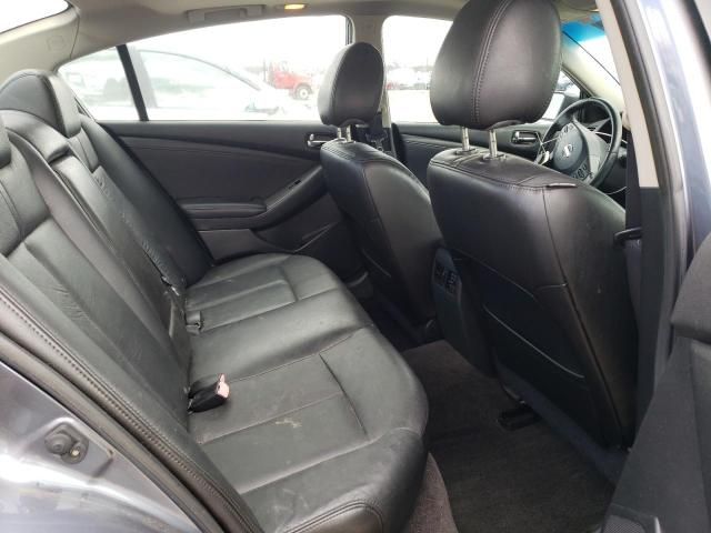 2010 Nissan Altima Base