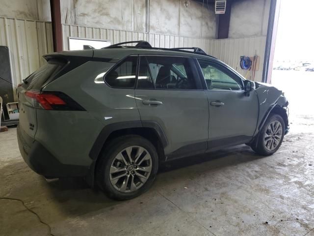 2022 Toyota Rav4 XLE Premium