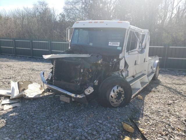 2003 Freightliner Sport Chassis