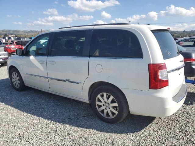 2013 Chrysler Town & Country Touring