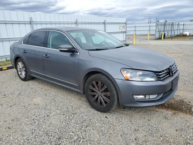 2013 Volkswagen Passat SEL