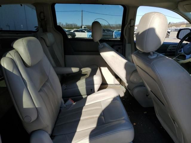 2008 Chrysler Town & Country Touring