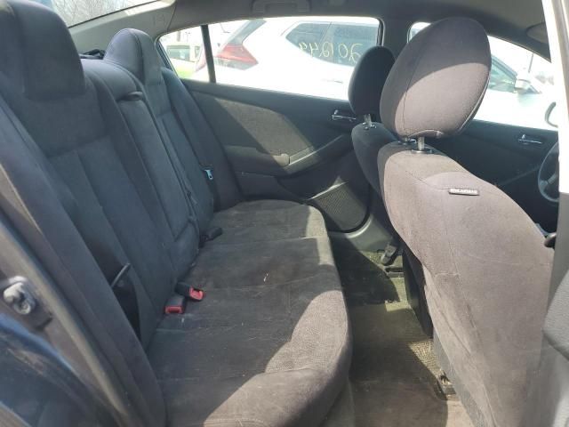 2012 Nissan Altima Base