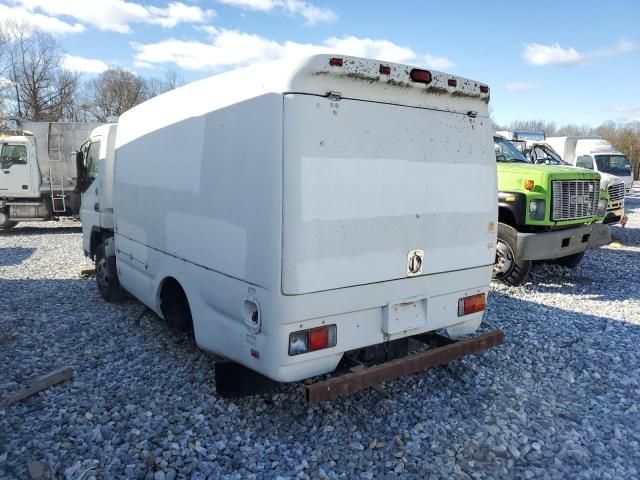 2010 Mitsubishi Fuso Truck OF America INC FE 84D