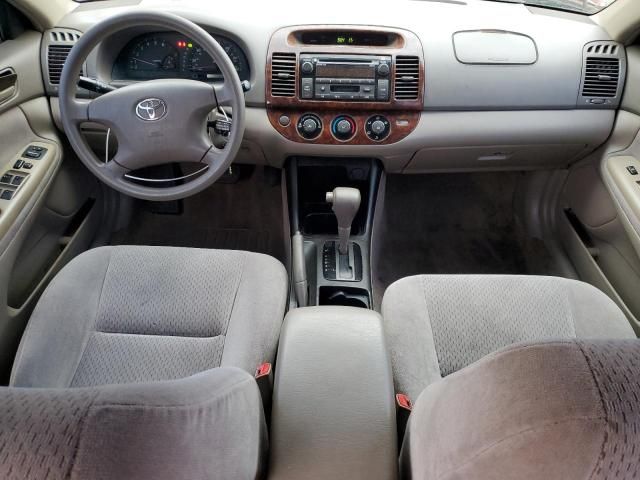 2004 Toyota Camry LE