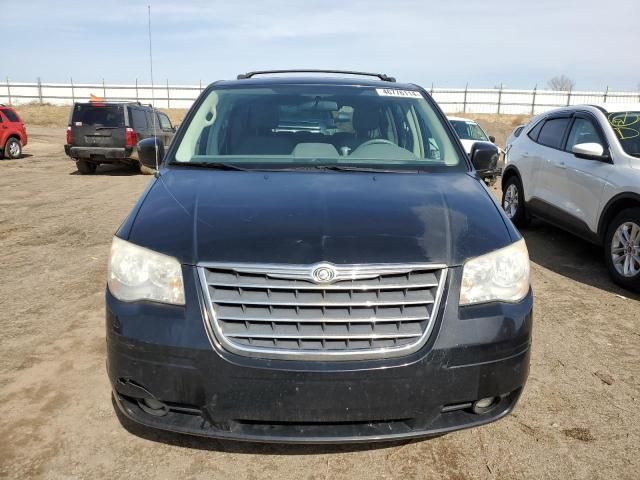 2010 Chrysler Town & Country Touring