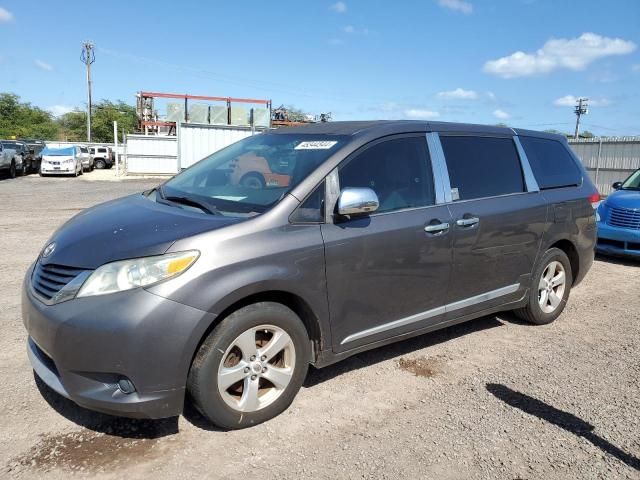 2012 Toyota Sienna