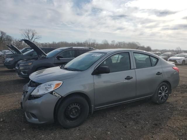 2013 Nissan Versa S